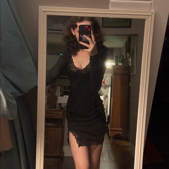 Meet your Posher, Emma - Picture 1 of 1